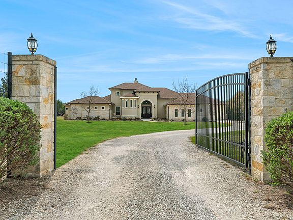 4th image of 719 Kreutzberg