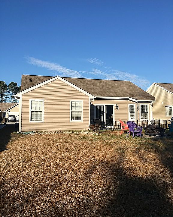 2nd image of 912 Elderberry Ln SW