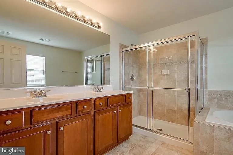 108 Carriage Hill Dr — Photo 28