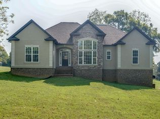 207 Tyne Bay Dr, Hendersonville, TN 37075