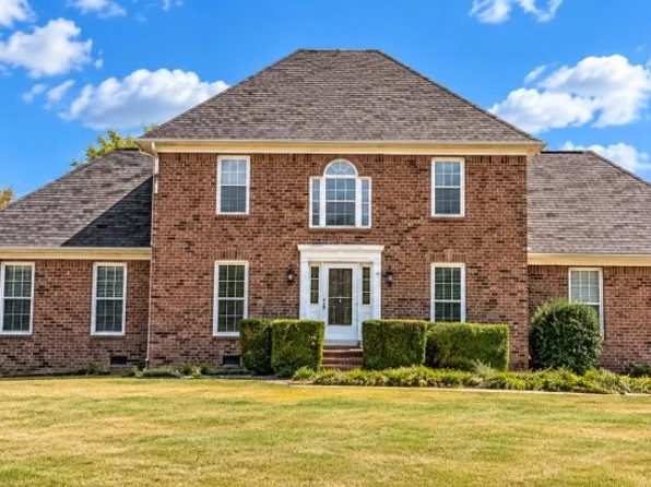 3630 W Trimble Rd, Milton, TN 37118