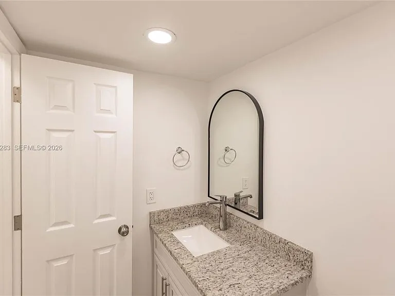 4939 N Harbor Isles Dr — Photo 5