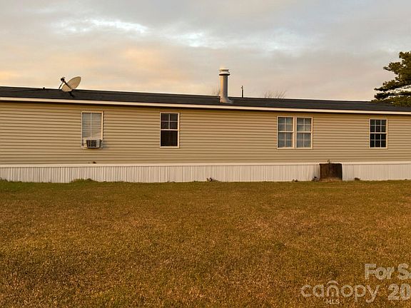 4th image of 332 Best Rd