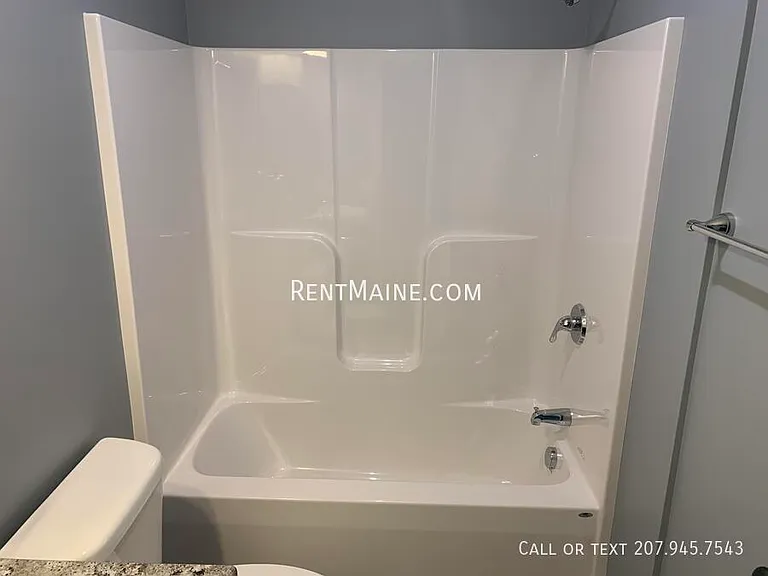 9 Twin Oak Dr — Photo 10