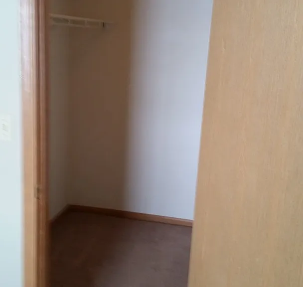 Deer Park Apartments — Photo 19