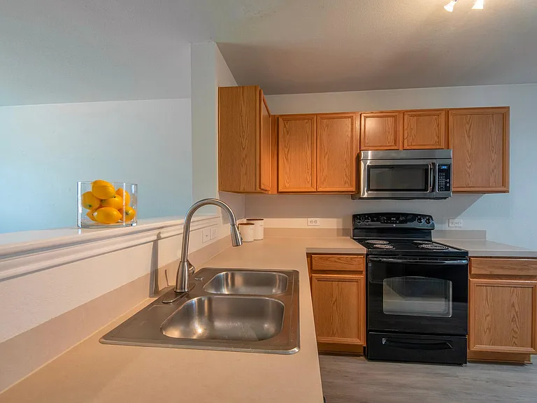 12628 Ocean Spray Dr — Photo 9