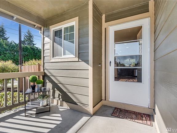 3rd image of 7101 39th Pl NE