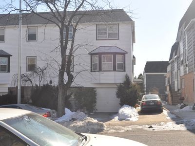 21410 18th Ave, Flushing, NY, 11360