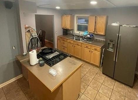 4th image of 6231 Tauromee Ave