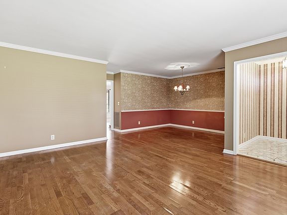 5th image of 937 General George Patton Rd