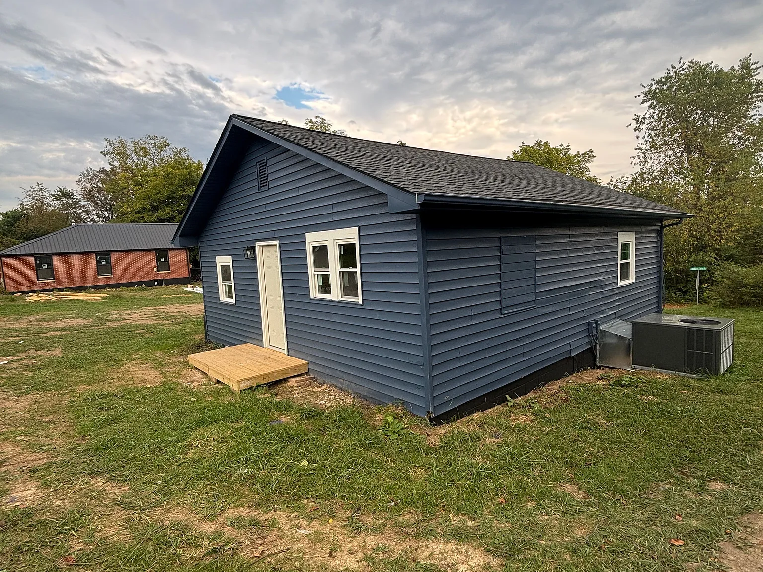 Updated 2BR/1BA Home in Johnson City — Photo 2