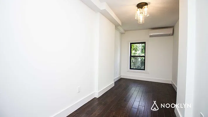 Rented by Nooklyn NYC LLC | media 22