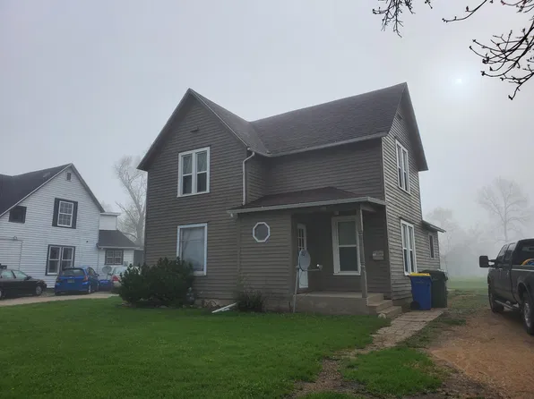 922 6th Ave, Brookings, SD 57006
