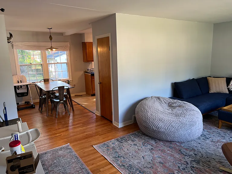 6704 Riverway Dr — Photo 2