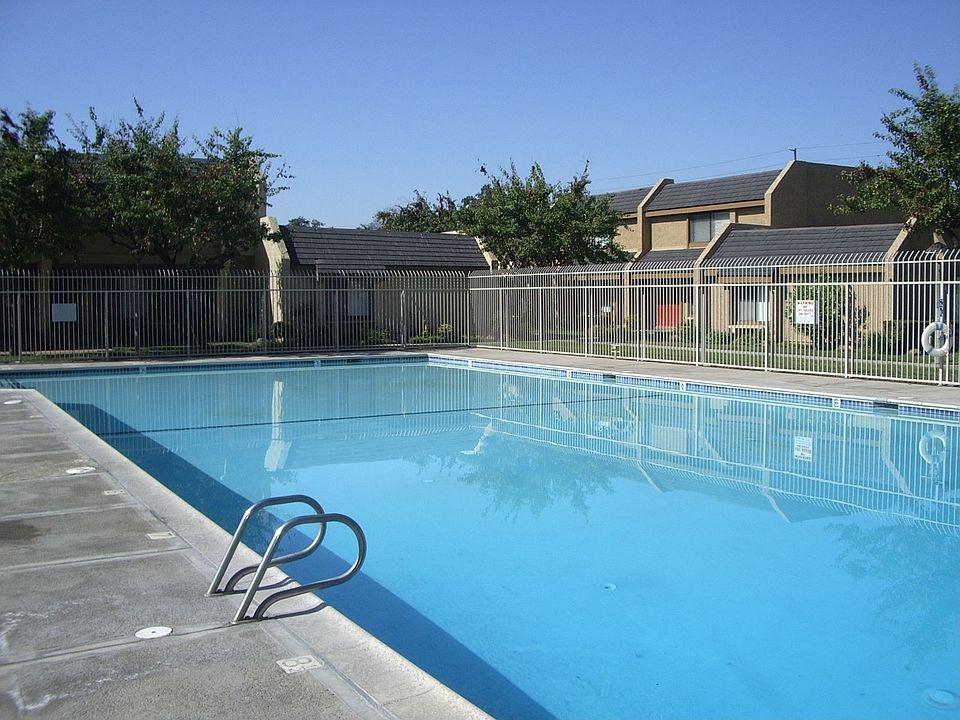 1st image of 16138 Crystal Creek Ln