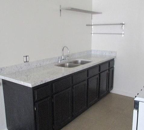 4th image of 7530 Fountain Ave APT 4