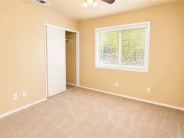 26775 Silver Oaks Dr — Photo 10