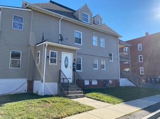 162 Brook St #3, Hartford, CT 06120