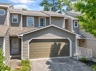 7723 Village Dr, Knoxville, TN 37919