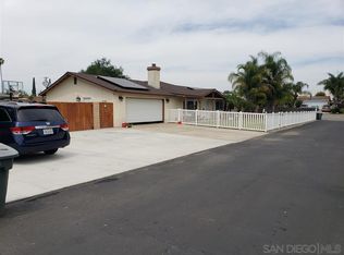 601 Foy Ln, Escondido, CA 92025