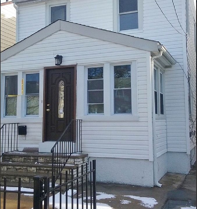 1st image of 14408 119th Ave
