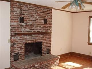 3rd image of 257 Long Dr
