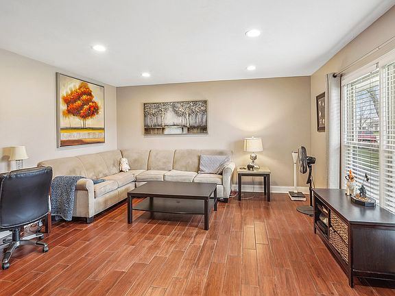 5th image of 16056 Haven Ave