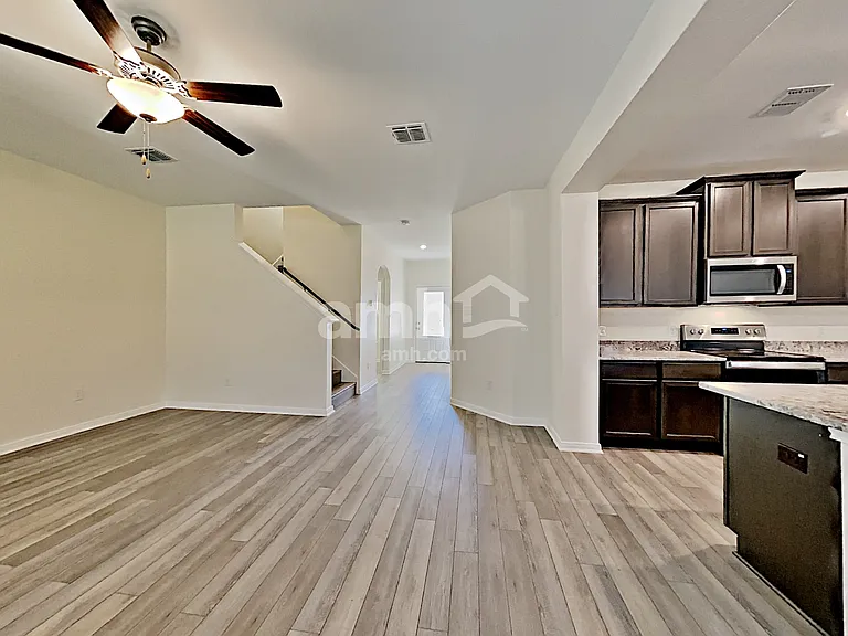 7926 Cactus Plum Dr — Photo 6