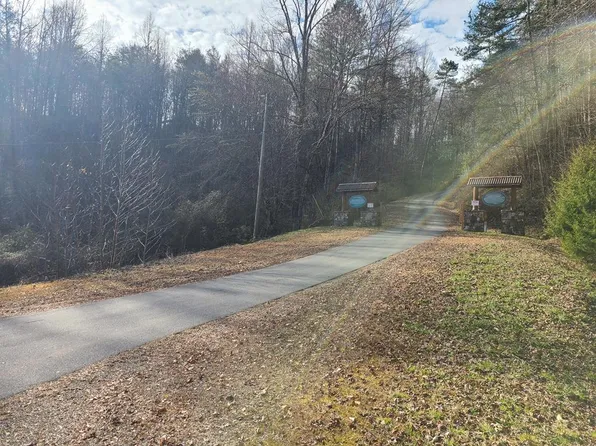 N/a Thomas Valley, Whittier, NC 28789