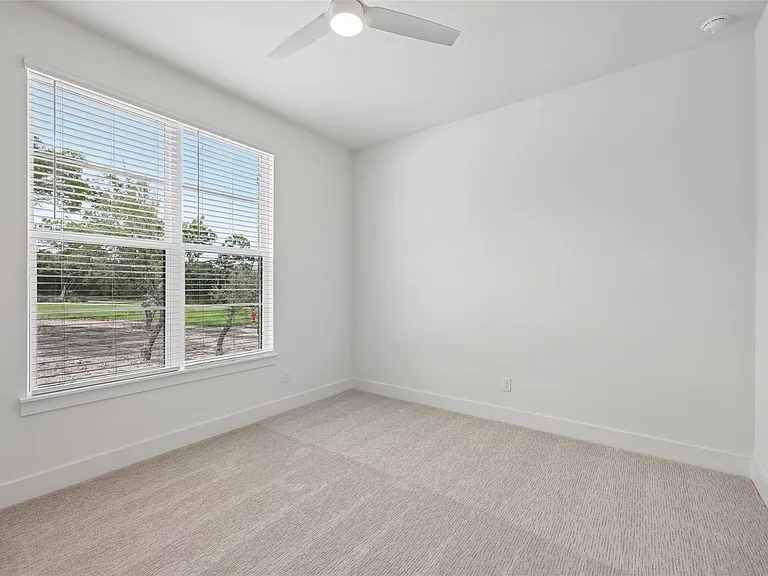 4908 Turquesa Dr — Photo 24