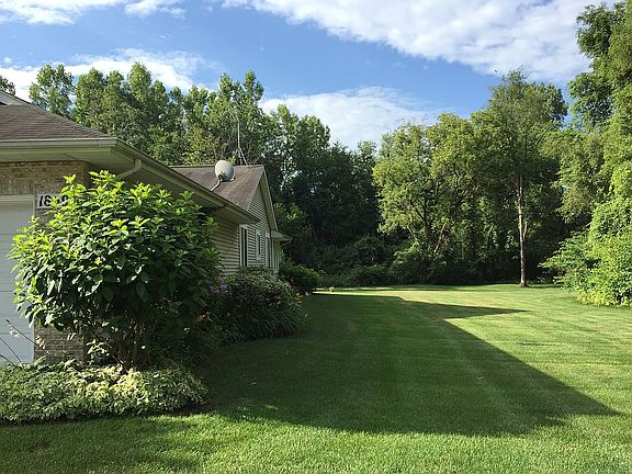2nd image of 18592 Garwood Ct