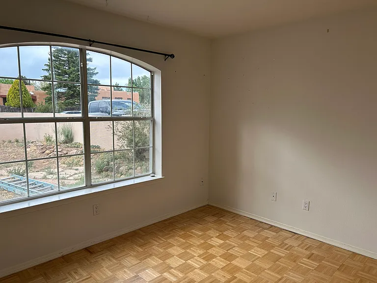 4308 Calle Guillermo — Photo 6
