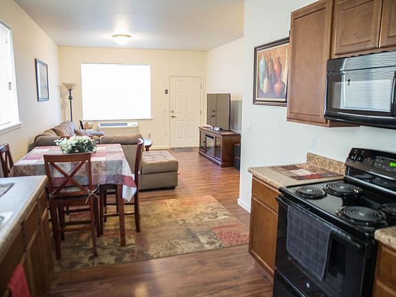 5th image of 4520 Gators Way Unit 16