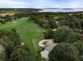 31 Calvert Pl, Jamestown, RI 02835