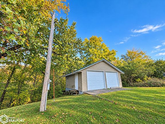 2nd image of 3095 Caron Dr