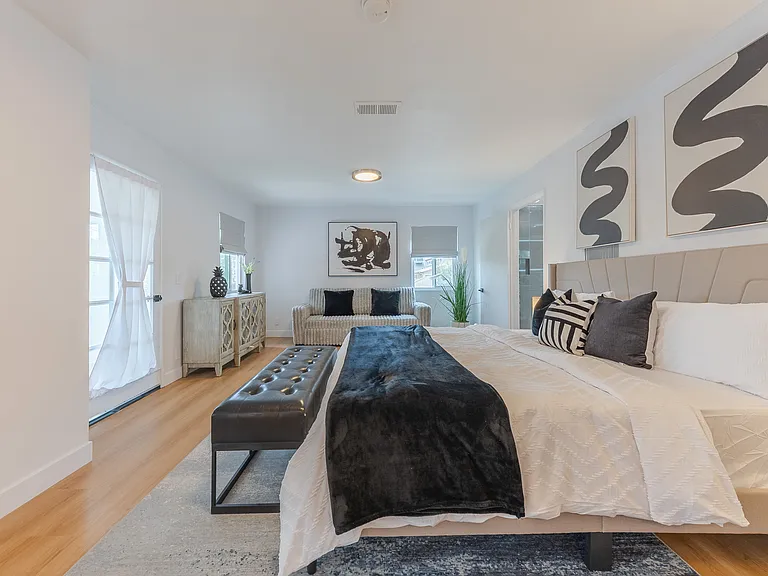 2522 Armacost Ave — Photo 36