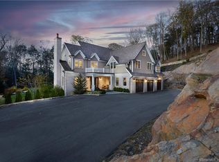 40 Bradley Rd, Weston, CT 06883