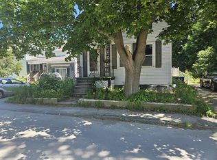 12 7th St, Old Town, ME 04468