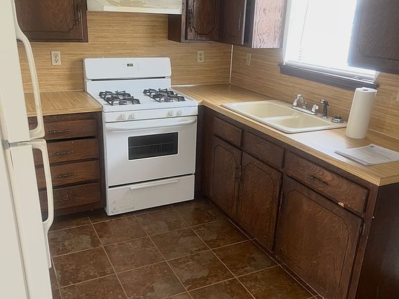2nd image of 517 S Hafner St #B