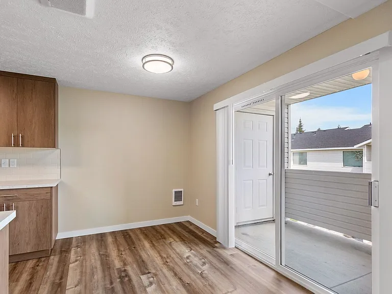 10008 N Colfax Rd #101-115 — Photo 38