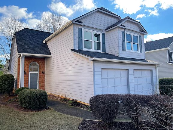 3rd image of 1185 Birchwood Ln