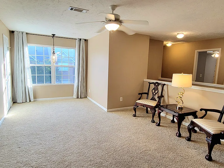 1300 Crown Point Pl — Photo 24