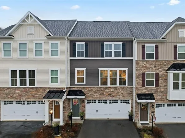 102 Rivulet Pl, Zelienople, PA 16063