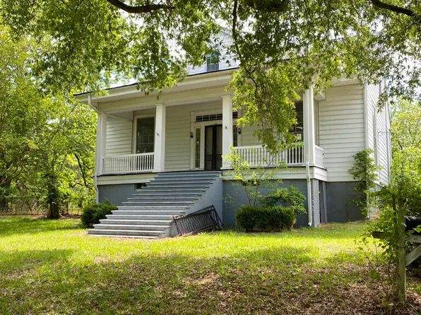 159 E Lacy St, Chester, SC 29706