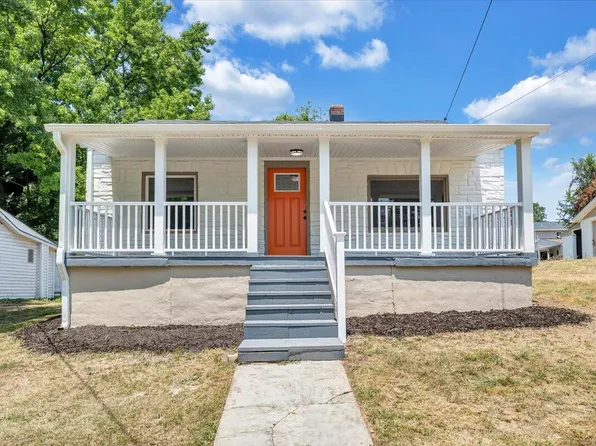 2310 Yeager Ave NE, Roanoke, VA 24012