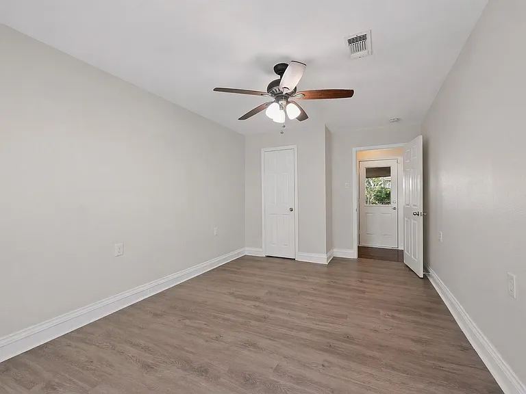 3823 Florinda St — Photo 14