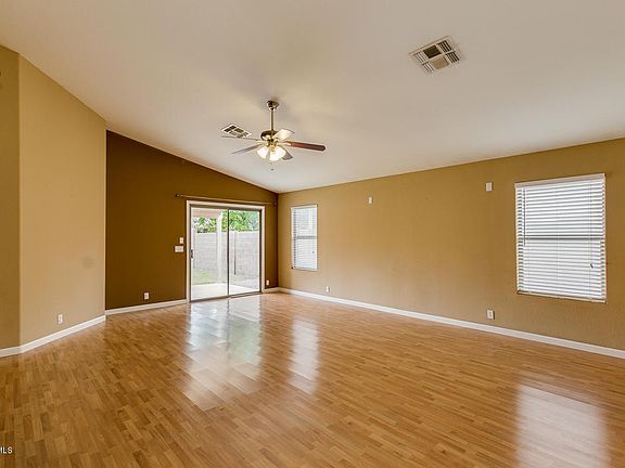 4th image of 8940 W Deanna Dr