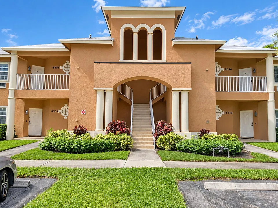 8358 Mulligan Cir