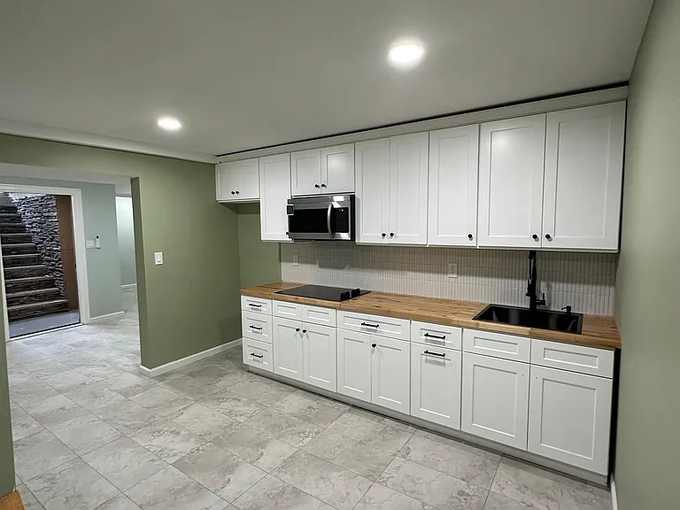 65 N Country Rd #1 — Photo 2