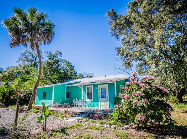 1819 6th St, Sarasota, FL 34236